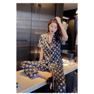 Set bộ pijama nữ cộc tay siêu hot đồ bộ pijama lv đại nam nữ mặc bộ đồ ngủ nam nữ lụa siêu xinh v23