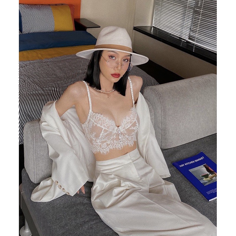 Áo 2 dây ren, cúp ngực bao xịn sò luôn , có gọng nâng ngực luôn, y hình 100% hàng bao đẹp🤓