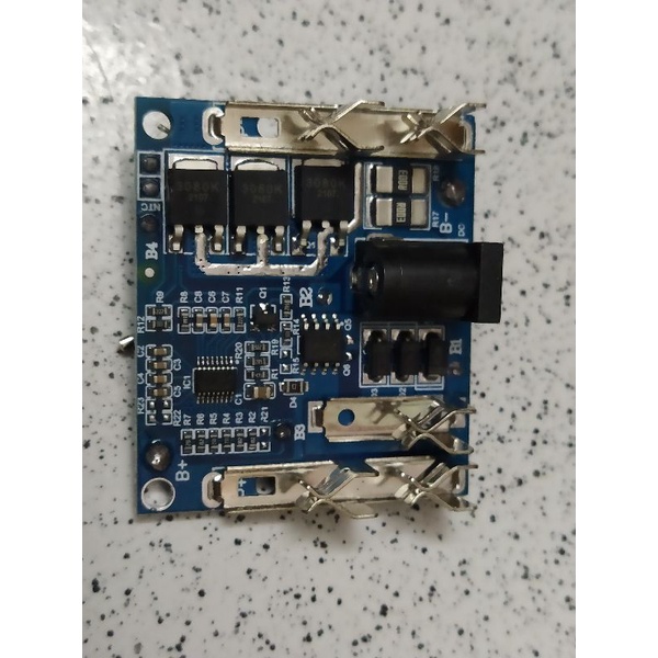 Mạch Makita 5s dùng sạc adapter