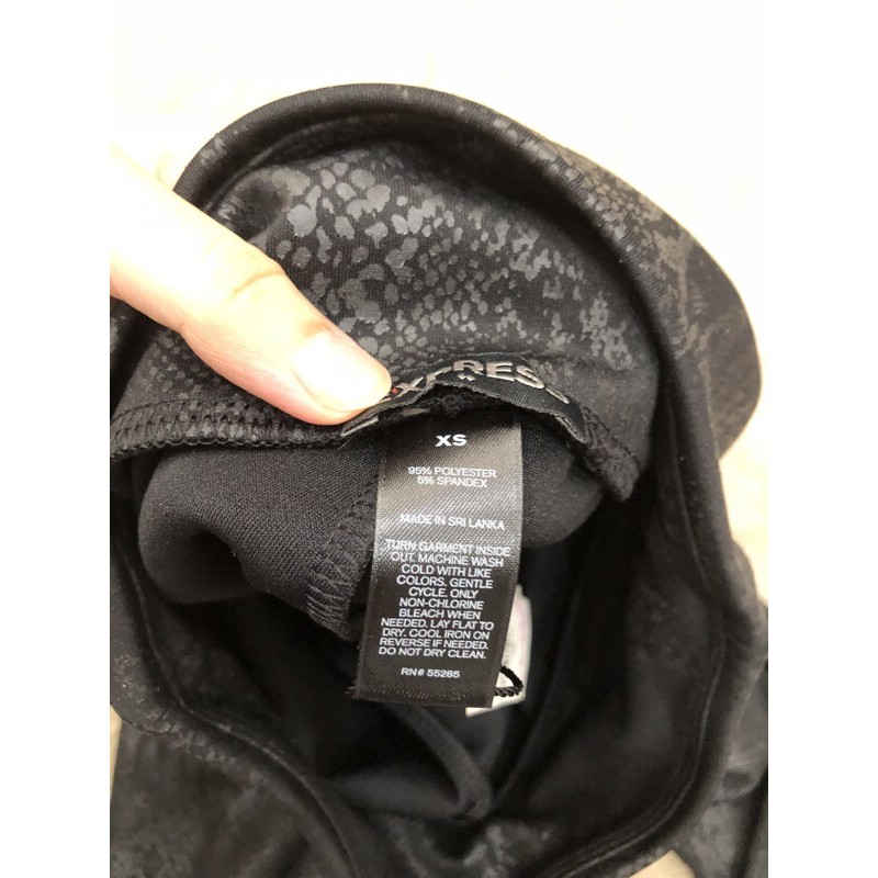 Quần legging Express xs giả da rắn