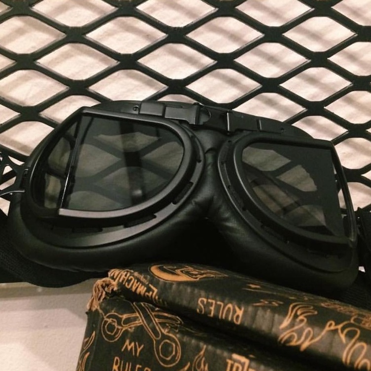 Kính phi công GG150 phụ kiện gắn mũ bảo hiểm dành cho người đi xe máy Arrow Shop