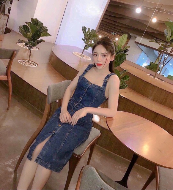 Đầm yếm body bò giấy