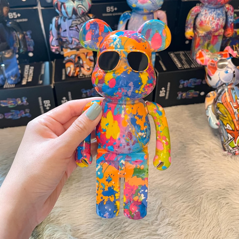 Loa bluetooth mini - Loa mini bearbrick bass mạnh giá rẻ B5+ chống nước với thiết kế cute dùng cả cho decor trang trí