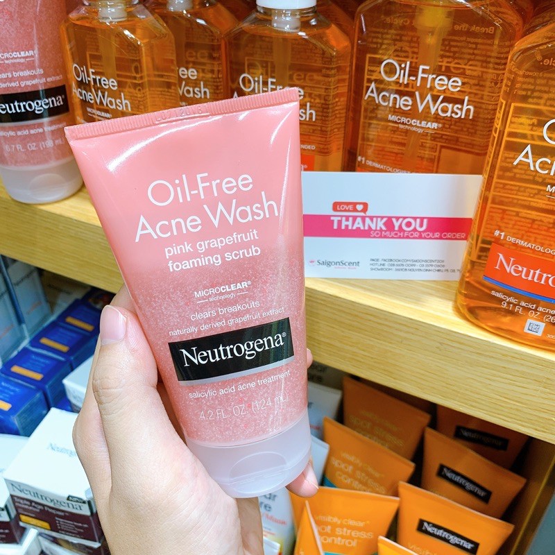 Sữa rữa mặt Neutrogena Oil Free Acne Wash Pink Grapefruit Foaming Scrub ( 124mL )