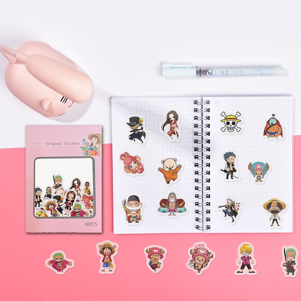 Bộ 40 miếng hình dán nhân vật One Piece trang trí thủ công
