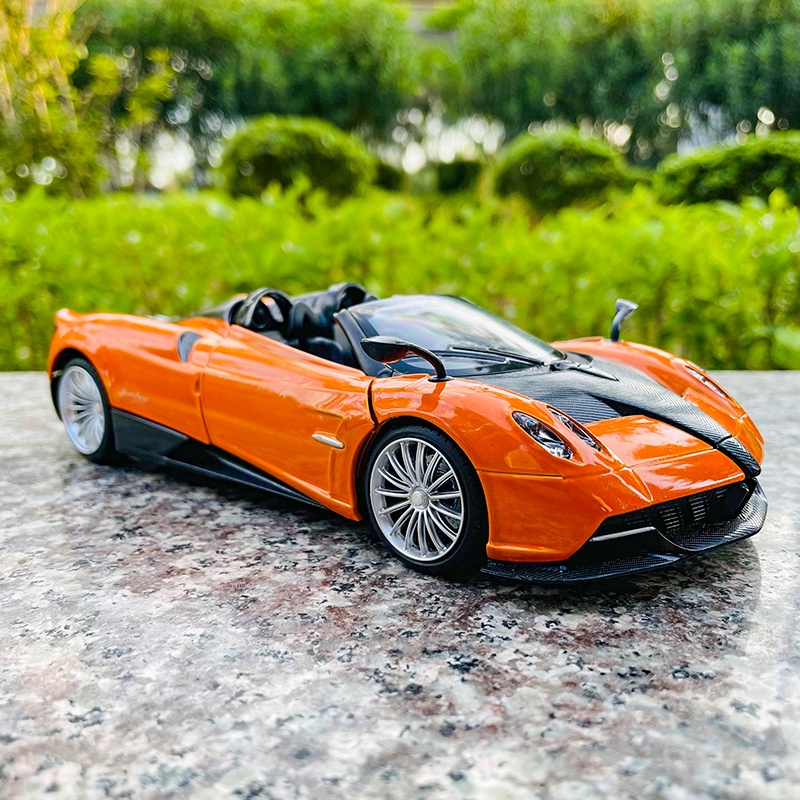 Xe mô hình Pagani Huayra Roadster 1:24 MSZ