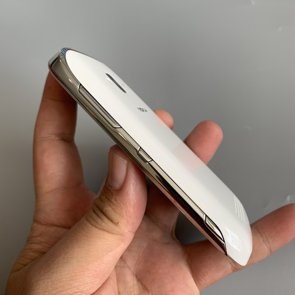 Điện thoại cổ Nokia Lumia 610 zin chính hãng | BigBuy360 - bigbuy360.vn