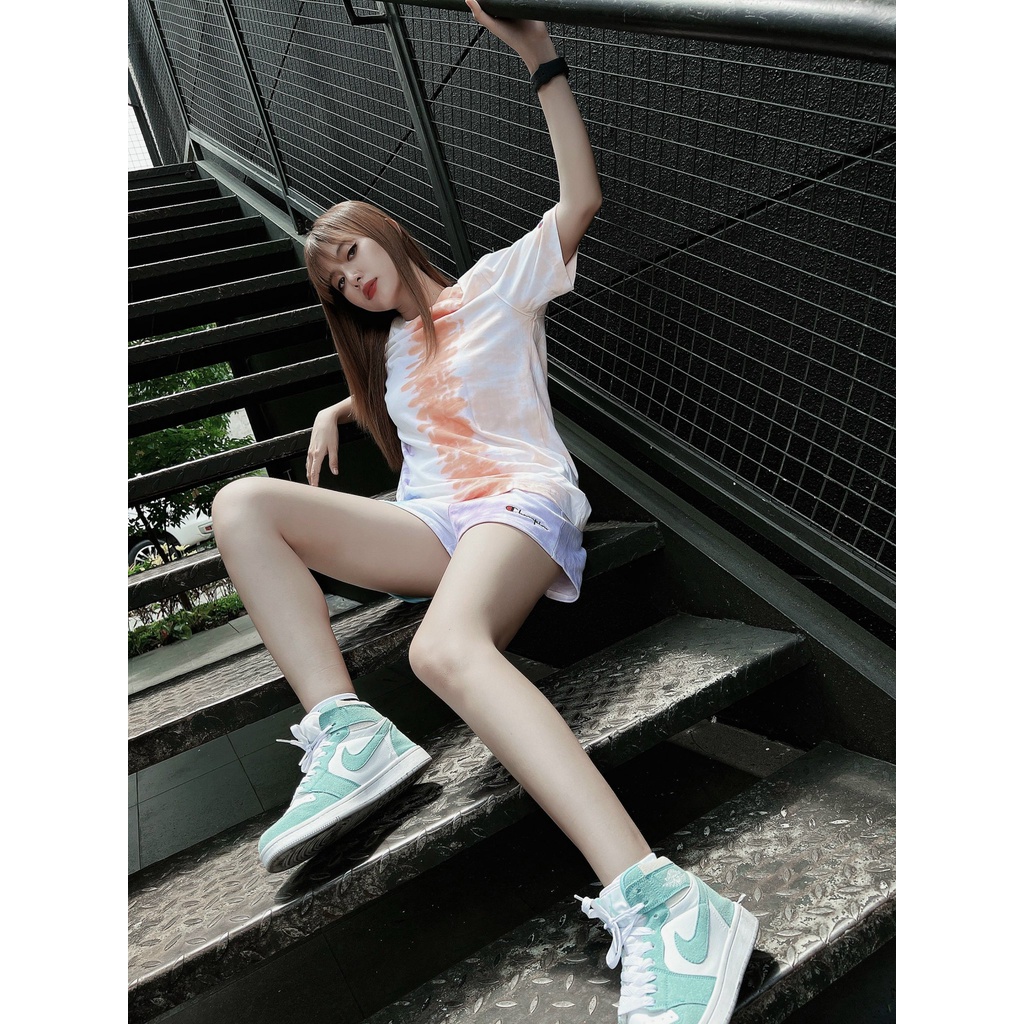 (HÀNG XUẤT XỊN) Áo thun tay ngắn &amp; quần short thêu logo 1817 Cham/pi/on heritage stripe tie dye  Made in Cam/bo/dia