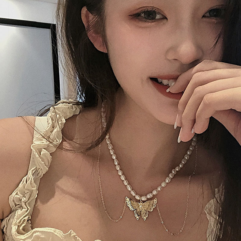 Vòng cổ đính ngọc trai nhân tạo mặt hình bươm bướm 3d thanh lịch cho nữ