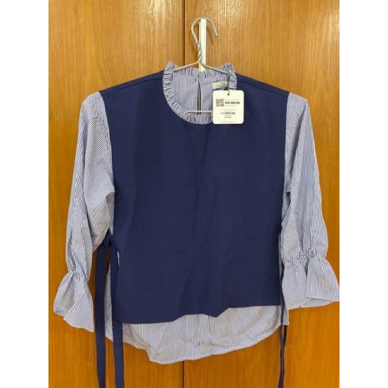 Áo xanh phối kẻ