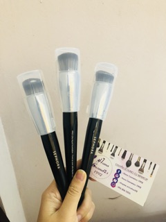 Sephora// cọ nền thần thánh sephora 83 ( tặng lưới bảo vệ cọ)