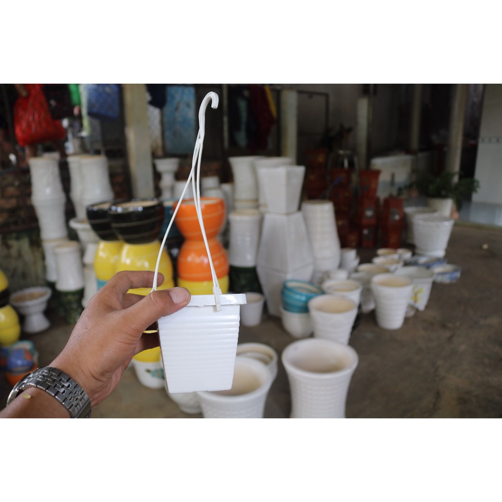 Bộ 10 chậu nhựa vuông treo trồng cây kích thước 10 x 9 cm