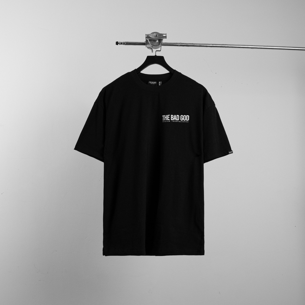 Áo thun tay lỡ The Bad God Landing tee