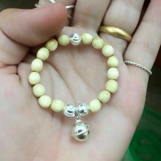 Vòng dâu chuông 3 bi bạc cho bé trai bé gái