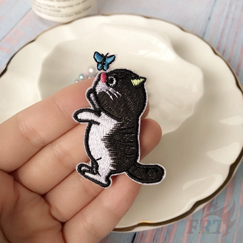 Set 1 / 4 Miếng Vá Nhiệt Dùng Để Trang Trí Áo Quần Hình Mèo Xinh Xắn