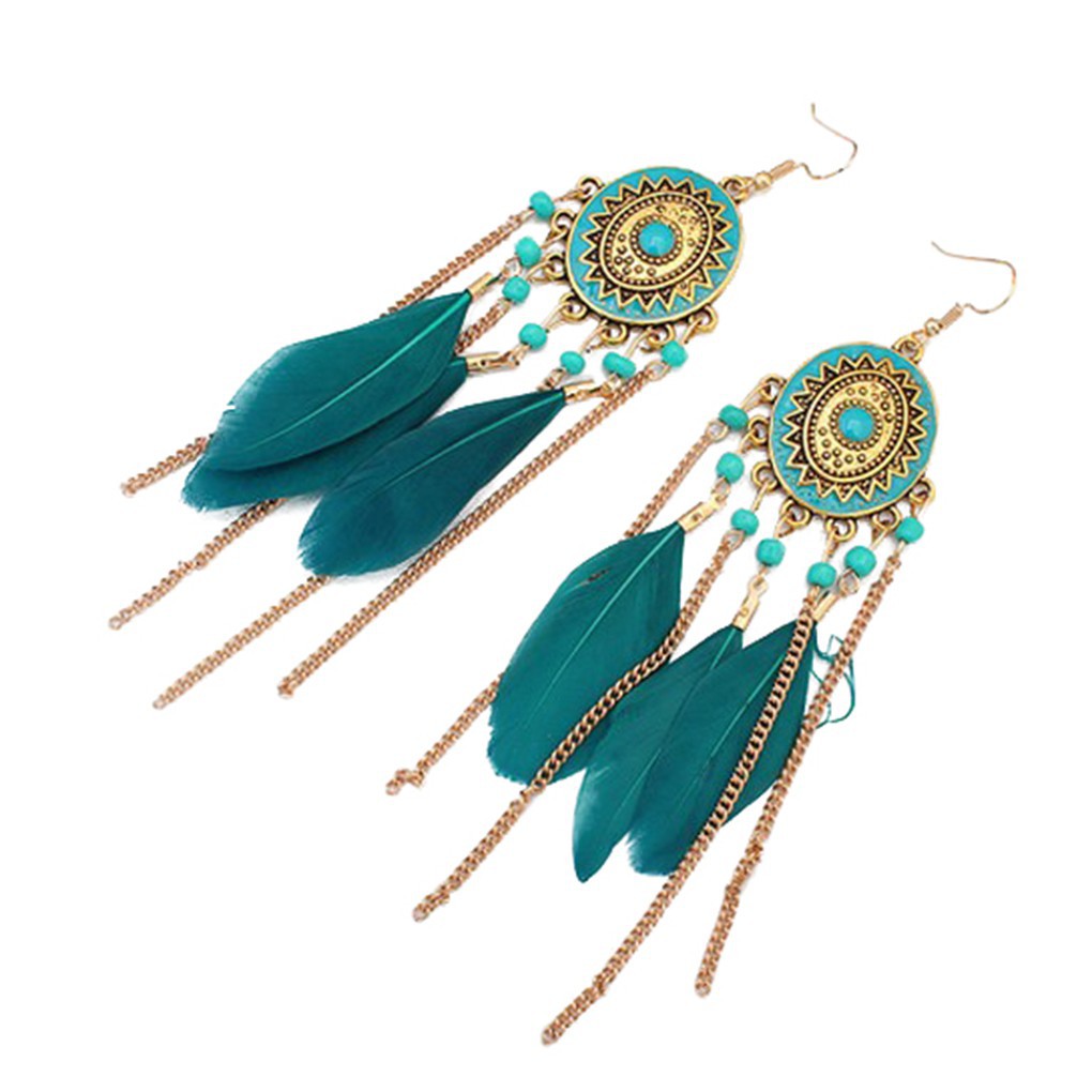 Bông tai dạng móc dáng dài có gắn lông vũ mặt họa tiết đính đá xanh lục phong cách Boho