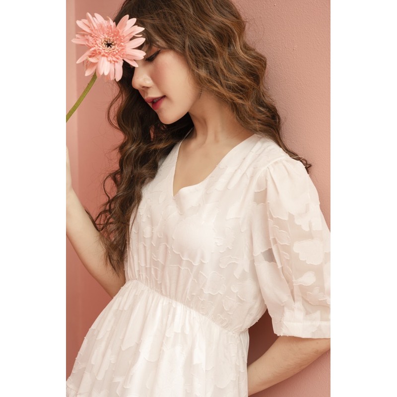 [Mã FATHANG5 giảm 10K đơn 50K] Đầm ren hoa chun eo | BigBuy360 - bigbuy360.vn