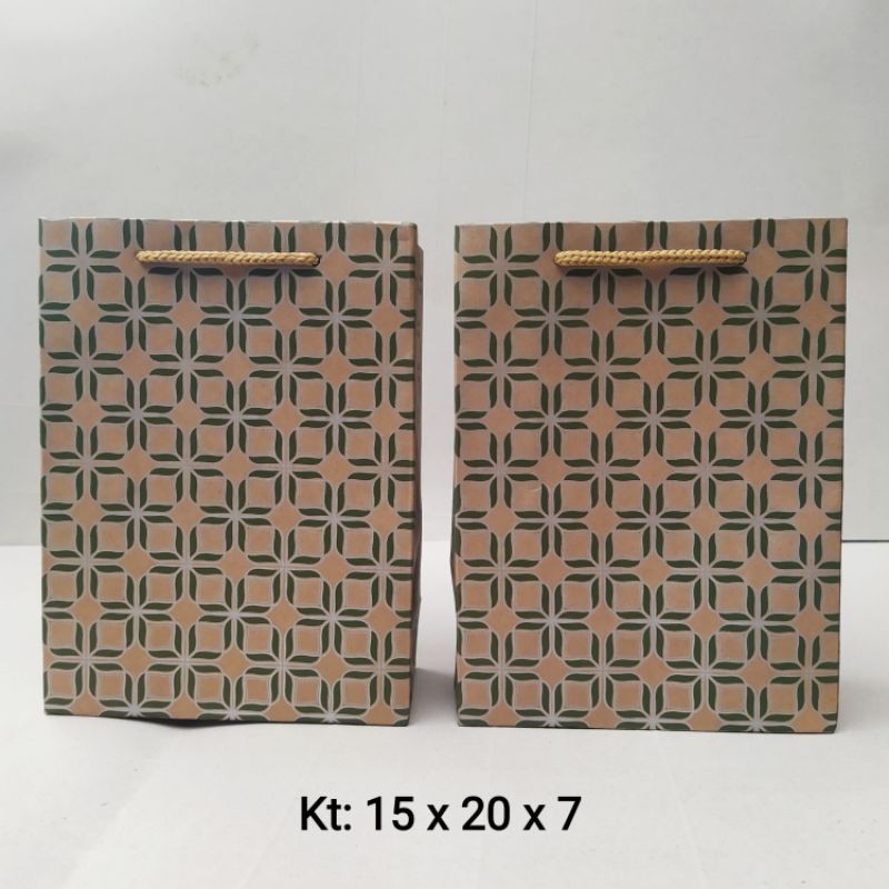 Túi giấy đẹp combo 100c [ FREESHIP ] Túi giấy giá rẻ đựng quà đựng quà nhỏ xinh | BigBuy360 - bigbuy360.vn