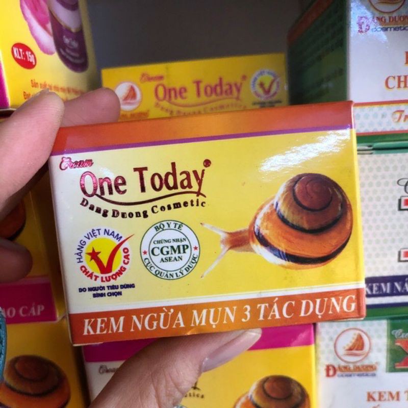 Kem ngừa mụn 3 tác dụng One Today