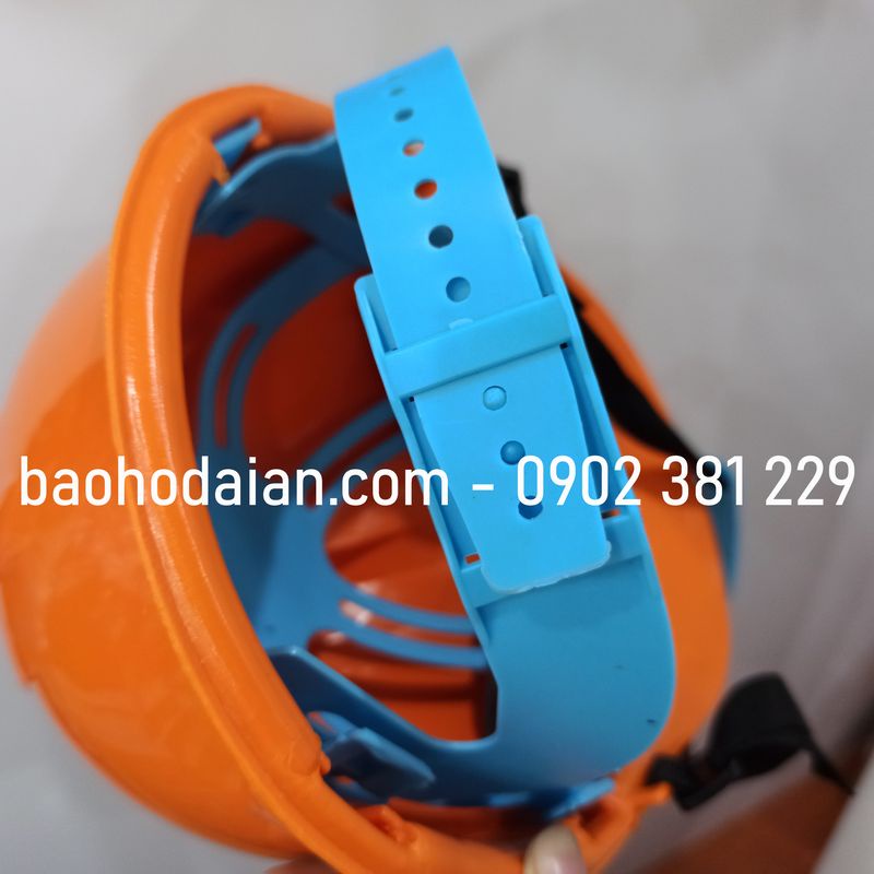 Nón bảo hộ nhựa HDPE khóa cài N.004