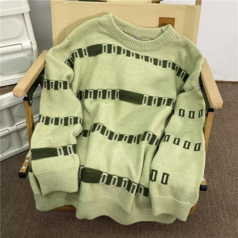 Áo sweater Dệt Kim Tay Dài Cổ Tròn Họa Tiết Kẻ Sọc Màu Xanh Lá Phong Cách Vintage Thời Trang Cho Nam Và Nữ