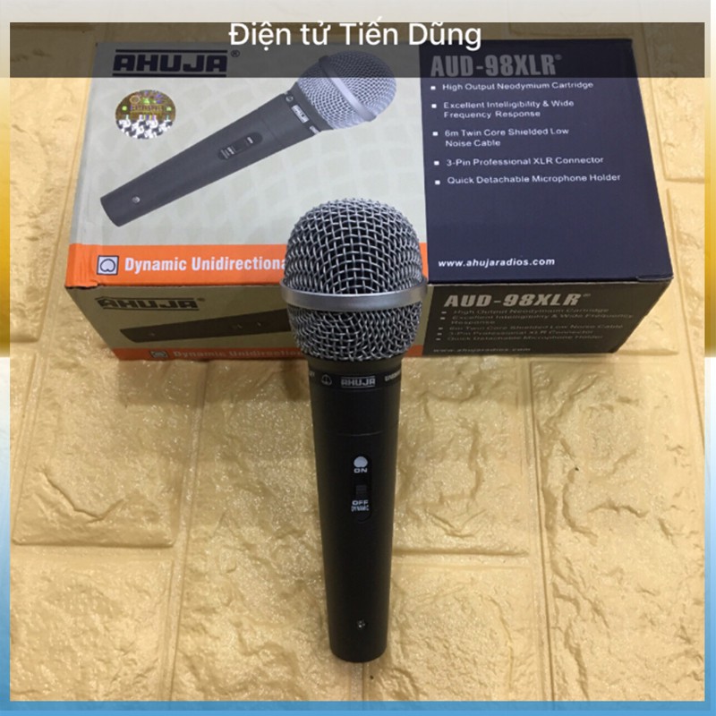 Mic karaoke AHUFA 98XLR loại có dây dùng cho gia đình hoặc phòng hát