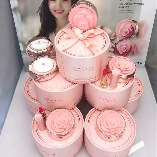 NEW 2018 OHUI ULTIMATE COVER CUSHION MOISTURE ROSE PATAL SPECIAL SET SPF 50+/PA+++
