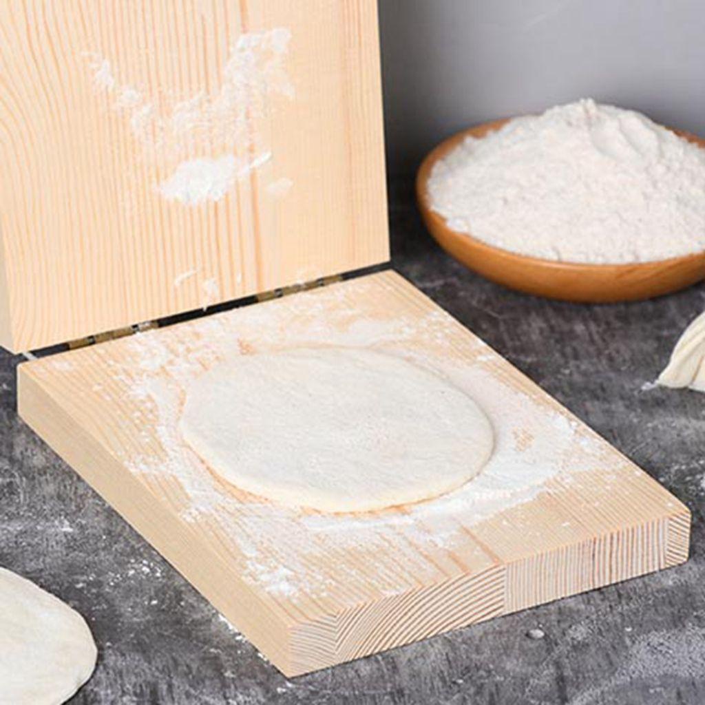 1 Dụng Cụ Ép Vỏ Bánh Xếp Bằng Gỗ Chất Lượng Cao