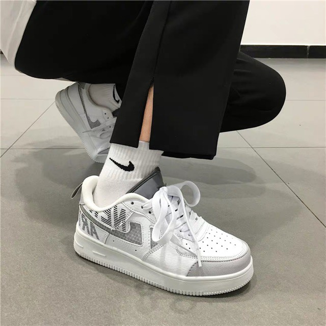 Giày sneakers nam nữ mác vuông logo phản quang in chữ new art Xịn Đẹp