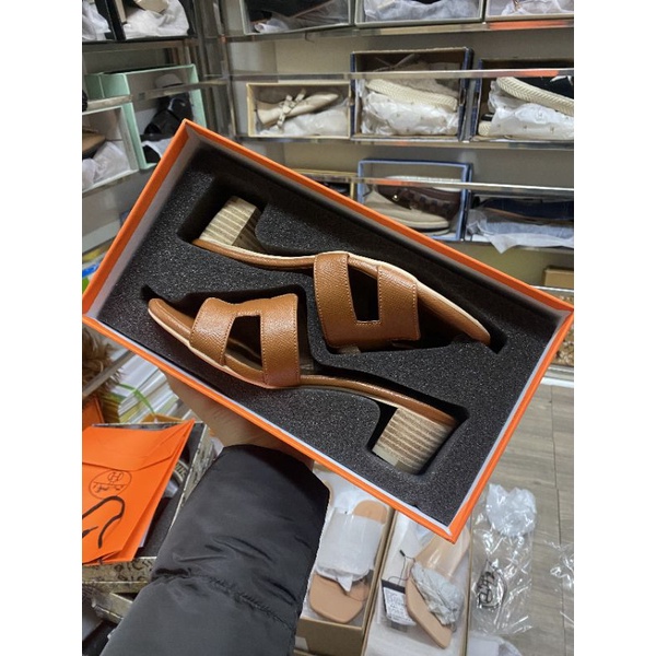 Dép cao gót nữ,guốc HM 5p cao cấp FULLBOX HÃNG sần cao cấp, đế vân gỗ, logo dập chìm