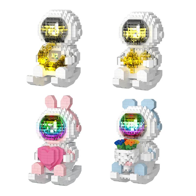 Đồ Chơi Khối Lắp Ráp Phi Hành Gia Hoạt Hình bập bênh Có Đèn Phát Sáng Dành Cho bé