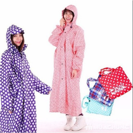 Áo Mưa Măng Tô Họa Tiết Hoa form rộng Áo Mưa Măng Tô Họa Tiết Hoa form rộng