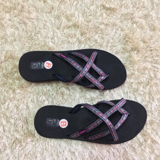 Sandal Tevar