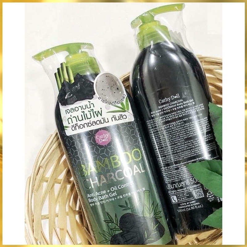 1 chai sữa tắm mụn lưng cathy Dollbamboocharcoal 500ml