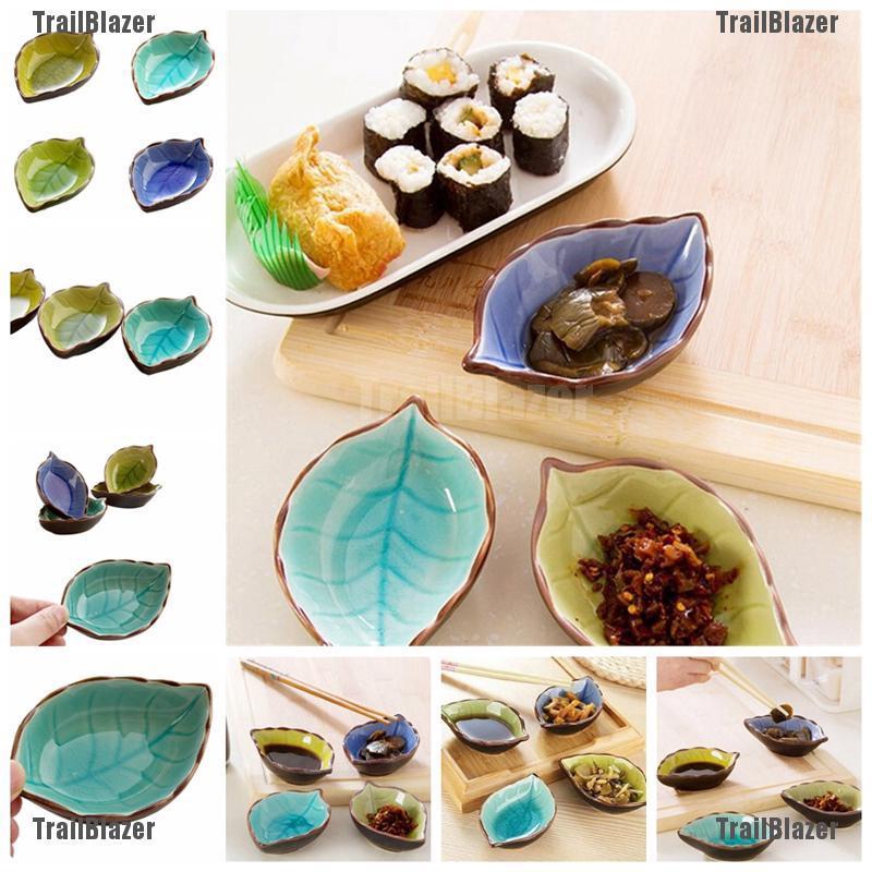 Đĩa đựng thức ăn bằng gốm sứ hình chiếc lá xinh xắn