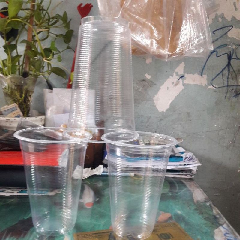 Ly nhựa sọc đáy to 500ml (1 cây 50 cái)