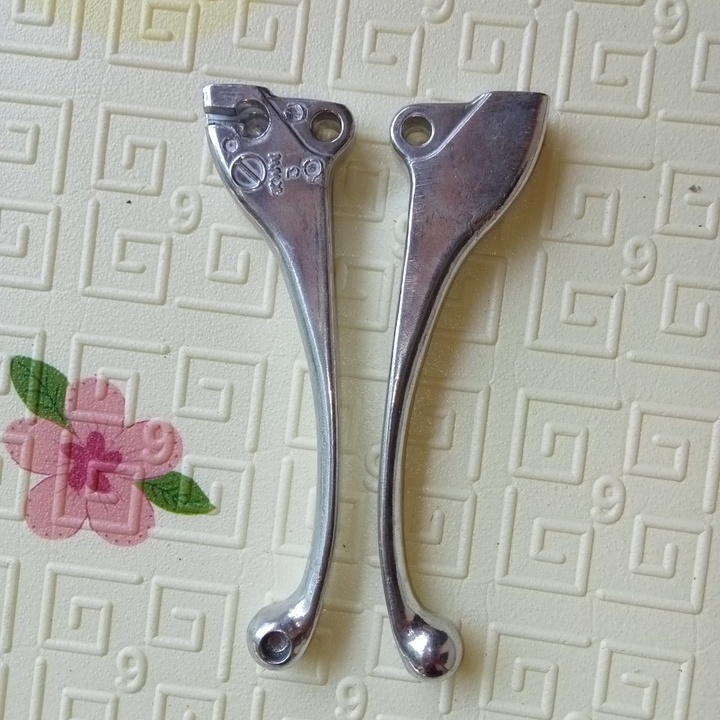 Tay thắng hàng dầy đẹp cho xe  wave rs 100.wave S110.wave cá100