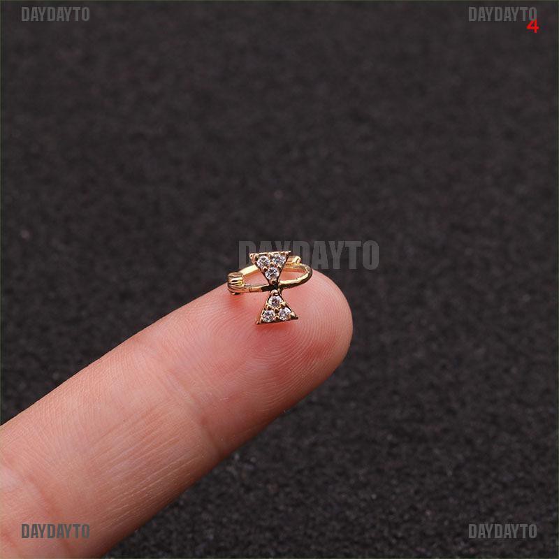 [DAYDAYTO] Khuyên Xỏ Sụn Tai Bằng Pha Lê Vàng