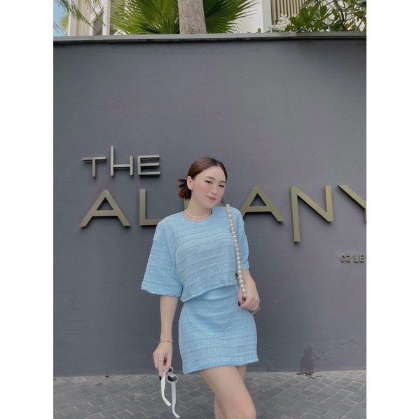 Set áo tay lỡ mix chân váy lưng chun cùng tone siêu xinh
