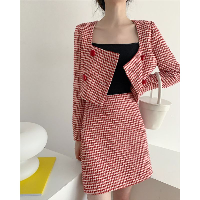 Set áo cổ vuông dài tay + chân váy họa tiết ca rô thời trang dành cho nữ | BigBuy360 - bigbuy360.vn