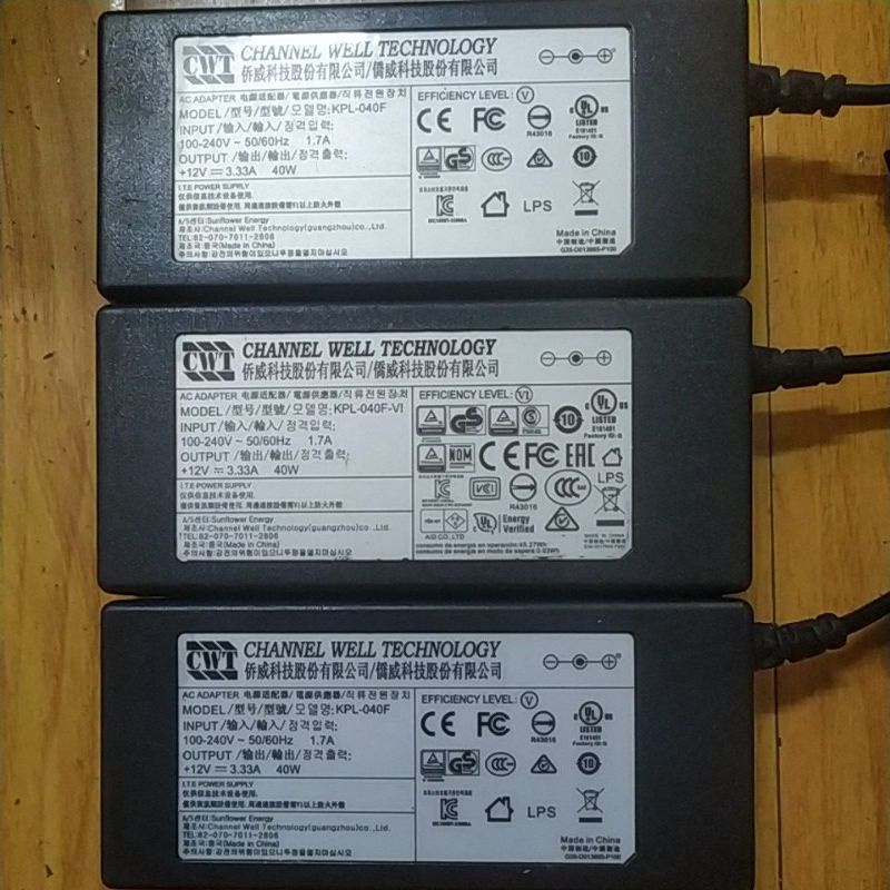 Nguồn Adapter Channel Well 12V CWT 12V-3.33A 40W. Hàng tháo máy công nghiệp.