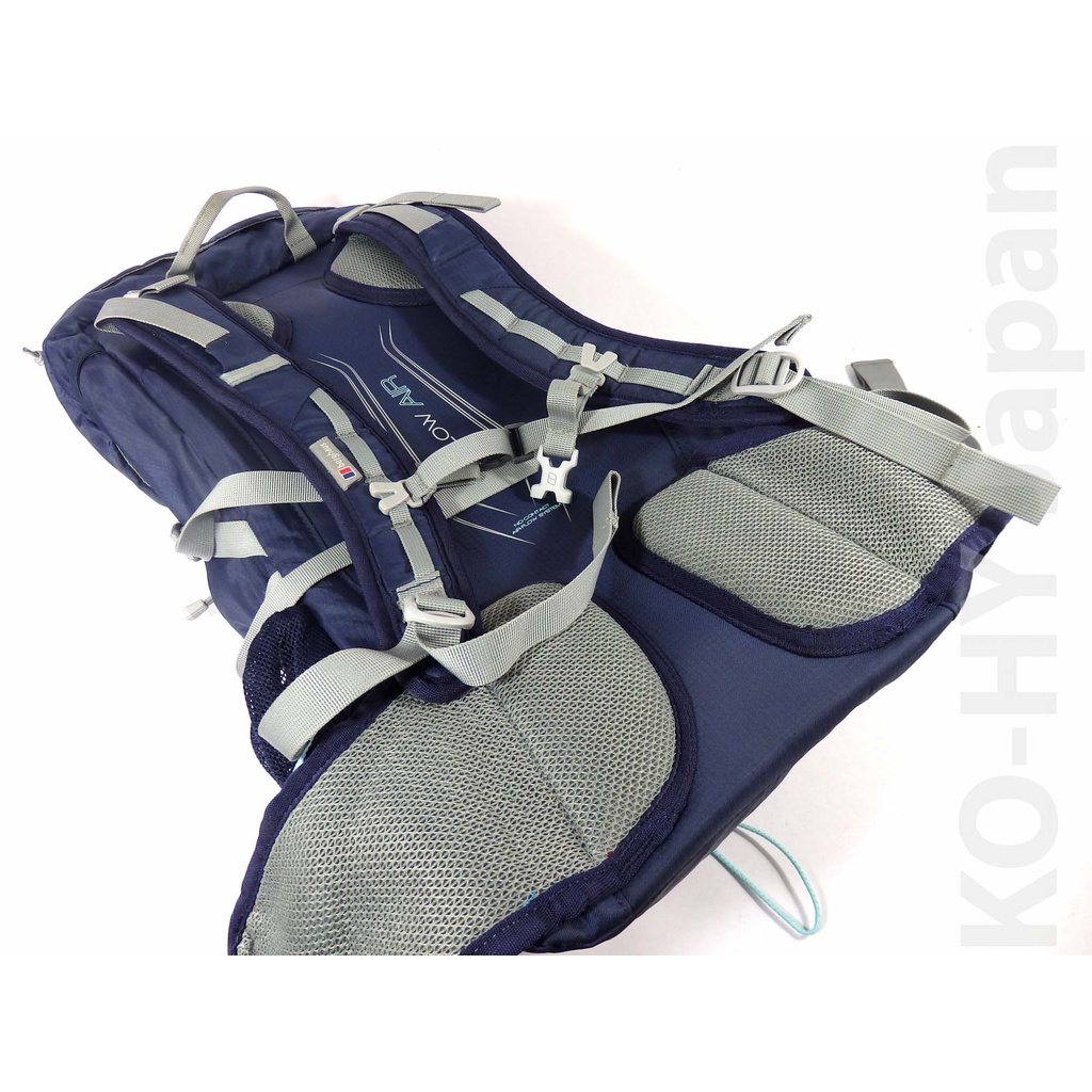 Ba lô du lịch dòng leo núi đi phượt Berghaus Trail Speed 30 lít màu xanh