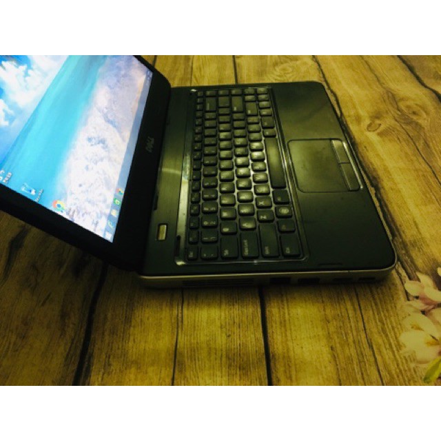 Laptop cũ Dell 1440 co i5/ ram 4gb, ổ 500gb, chơi game ngon, giá rẻ