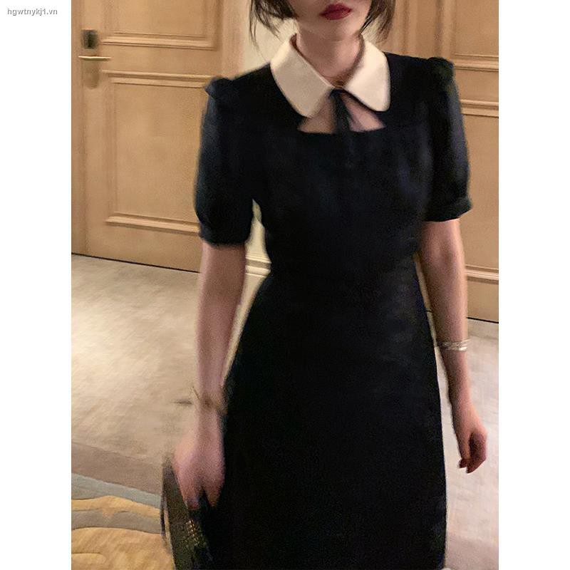 Đầm ôm tay phồng thêu hoa thanh lịch cho nữ