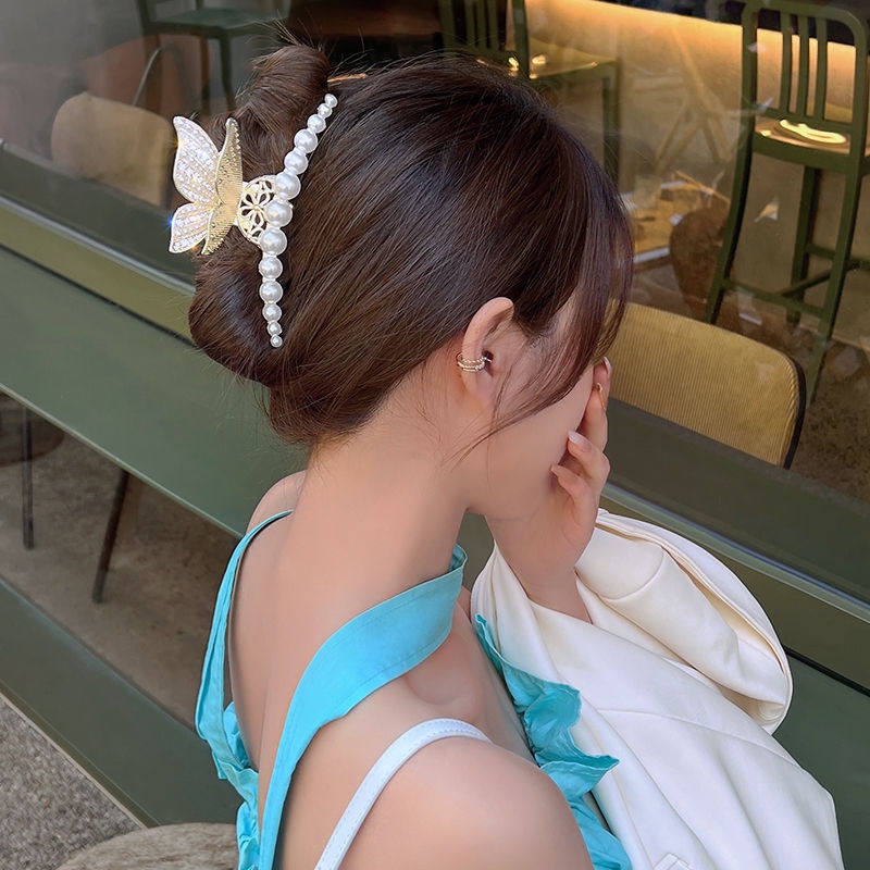Kẹp Tóc Càng Cua Đính Ngọc Trai Hình Cánh Bướm Kiểu Hàn 2022 Mới Cho Nữ