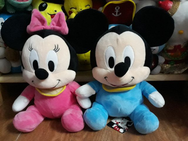 Cặp Mickey baby size to 30cm ko tính tai & chân, hàng chính hãng Disney, mới 99% - 150k🐹🐾🐾🐾🐹