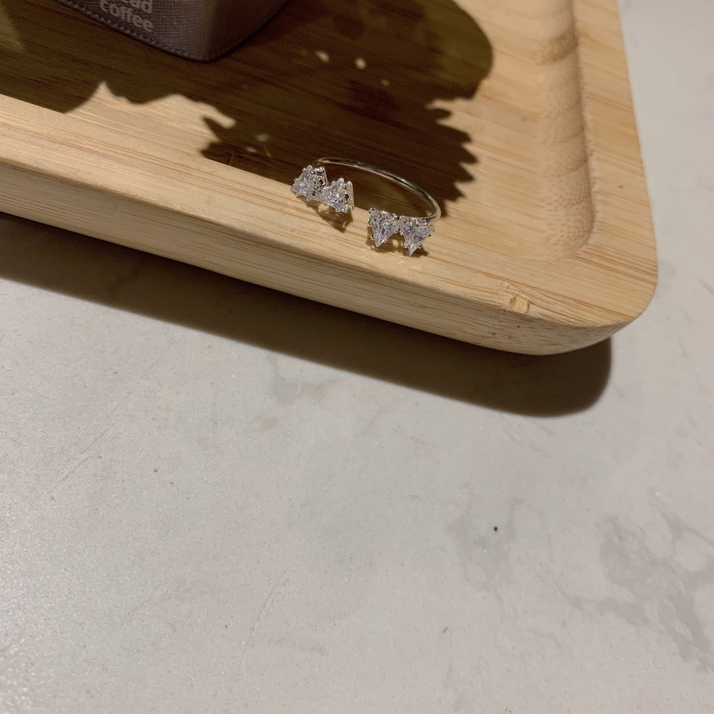 Nhẫn Hở Hình Tam Giác Đính Đá zircon Thời Trang Cho Nữ