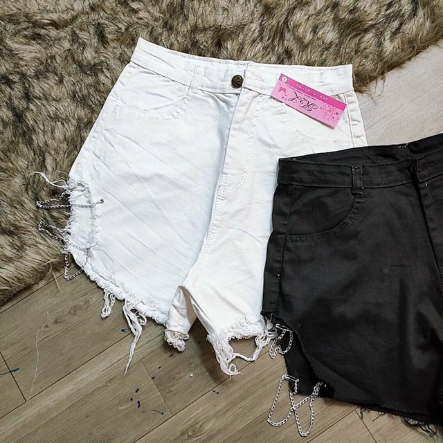 QUẦN SHORT KAKI CẠP CAO DÂY XÍCH KIỂU BÊN HÔNG MẪU MỚI
