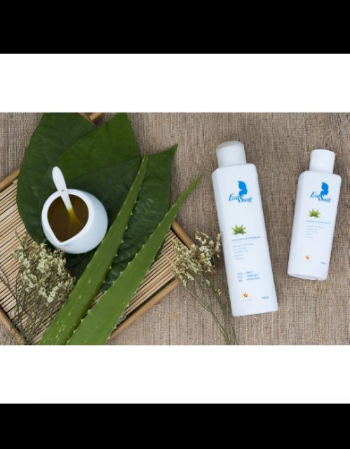 Combo 2chai Eva Swift - Dung dịch vệ sinh phụ nữ số 1 Việt nam có vòi