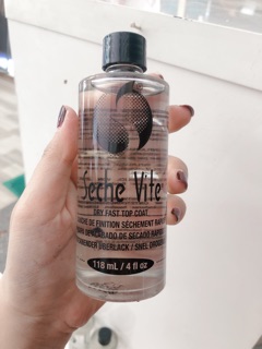 Nước bóng seche vite